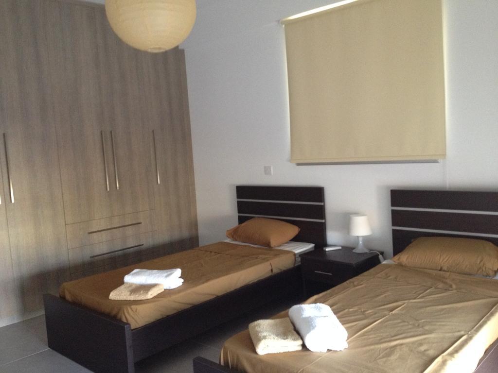 Niro Apartments Polis Room photo