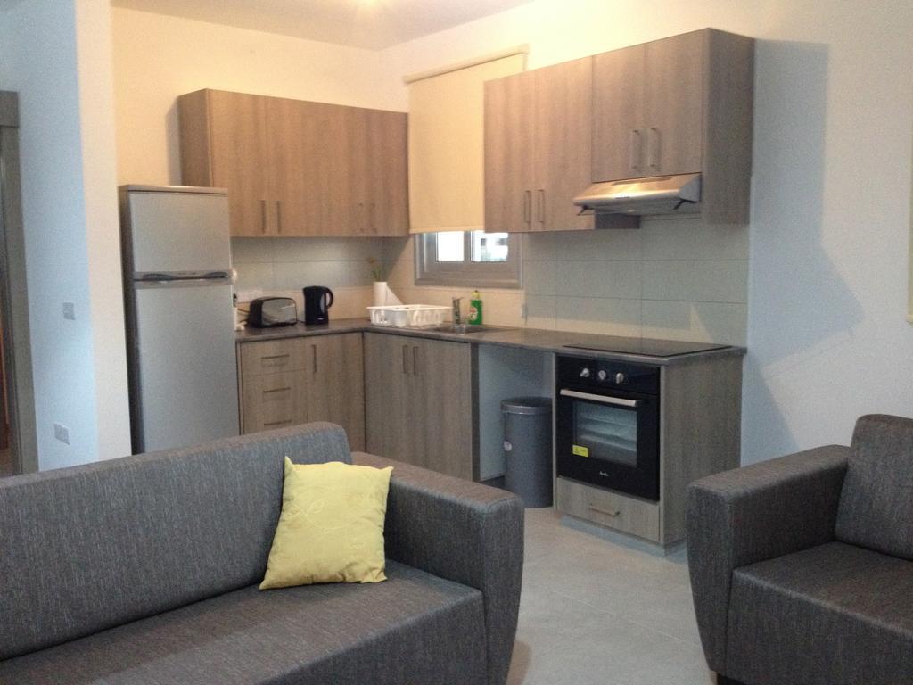 Niro Apartments Polis Room photo